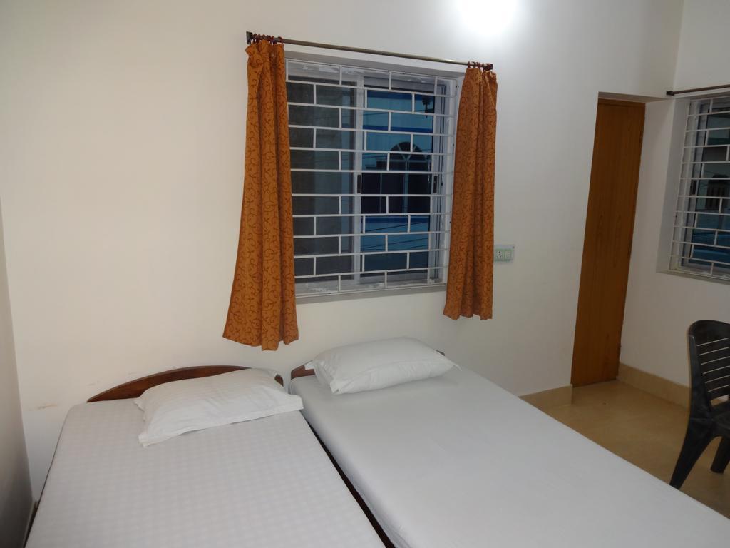 Harsh & Yash Guest House Bodh Gaya Rum bild